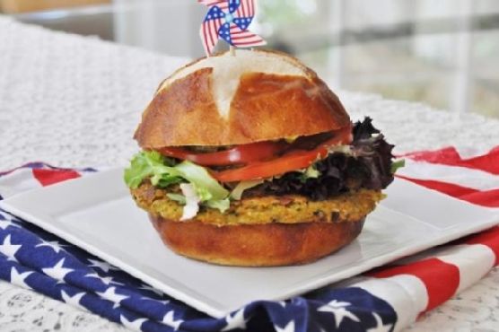 Chickpea and Veggie Burgers