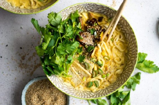 Coconut Curry Ramen Noodles