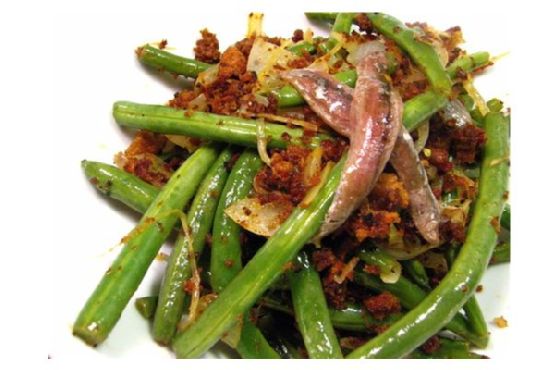 Italian String Beans With Anchovies and Breadcrumbs
