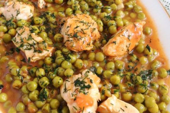 Romanian Pea and Chicken Stew